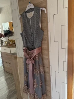 Krüger Dirndl