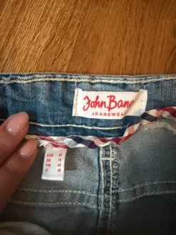 Kurze Hose