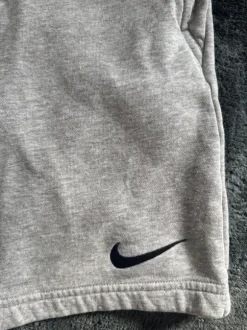 Kurze Hose