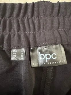 Kurze Hose von Bonprix
