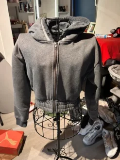 Kurze Jacke