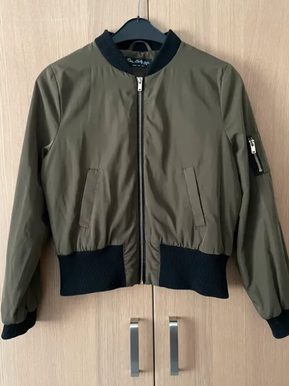 Kurze Jacke/Bomberjacke