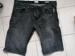 Kurze Jeanshose 36
