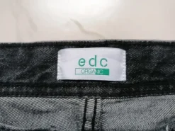 Kurze Jeanshose 36