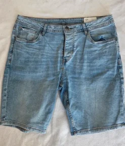 Kurze Jeanshose W 36 slim (46)