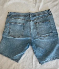 Kurze Jeanshose W 36 slim (46)