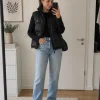 Kurze, Ärmellose Jacke schwarz
