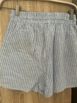 Kurze Shorts