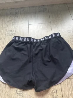 Kurze Sporthose