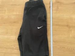Kurze Sporthose von Nike