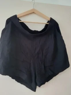 Kurze Stoff Shorts