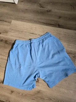 kurze Stoffhose