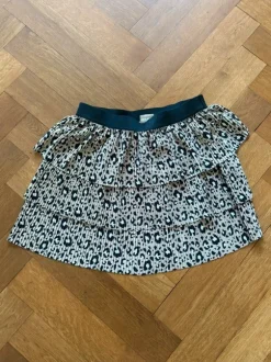 Kurzer Leo Rock Volant Gr. M Sommer
