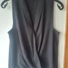Kurzärmlige schwarze Bluse