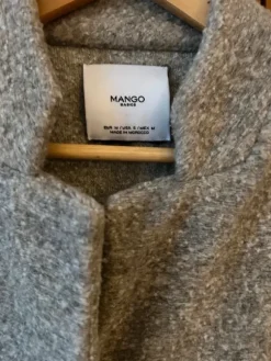 kuscheliger Übergangs Mantel von Mango