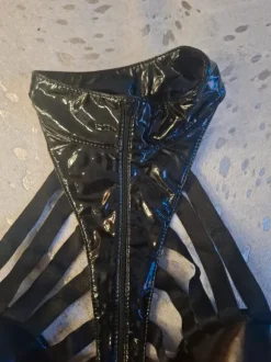 Lack body gothic