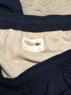Lacoste Hose