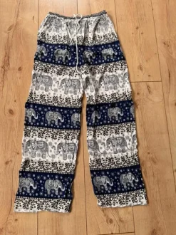 Leichte Sommer Hose Gr S