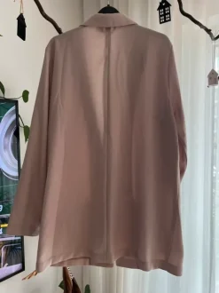 Leichter Blazer in einem zarten Rose