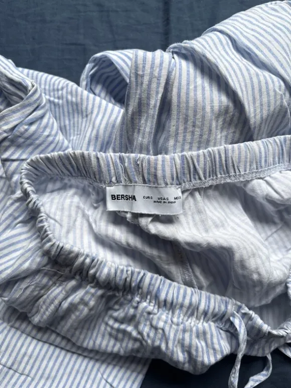 Leinhose gestreift