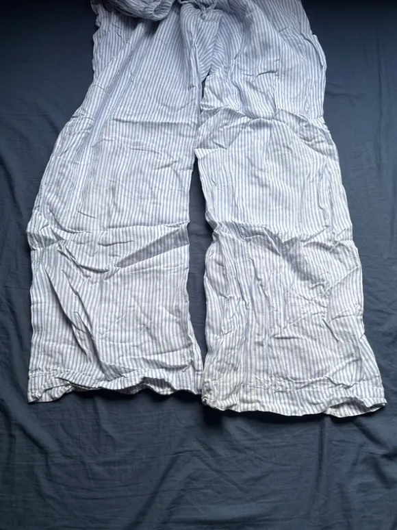 Leinhose gestreift