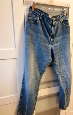 Levi's 505 classic relaxed trapered Jeans Gr. 33