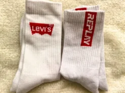 Levi's + Replay Herren Socken Sport Socken Crew Socken Gr 40-43 Weiß 2 x Socken Neu ohne Etikett
