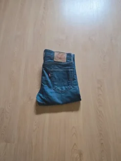 Levi's Jeans
