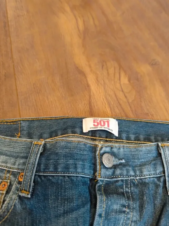 Levis Vintage Jeans 501 (d21)