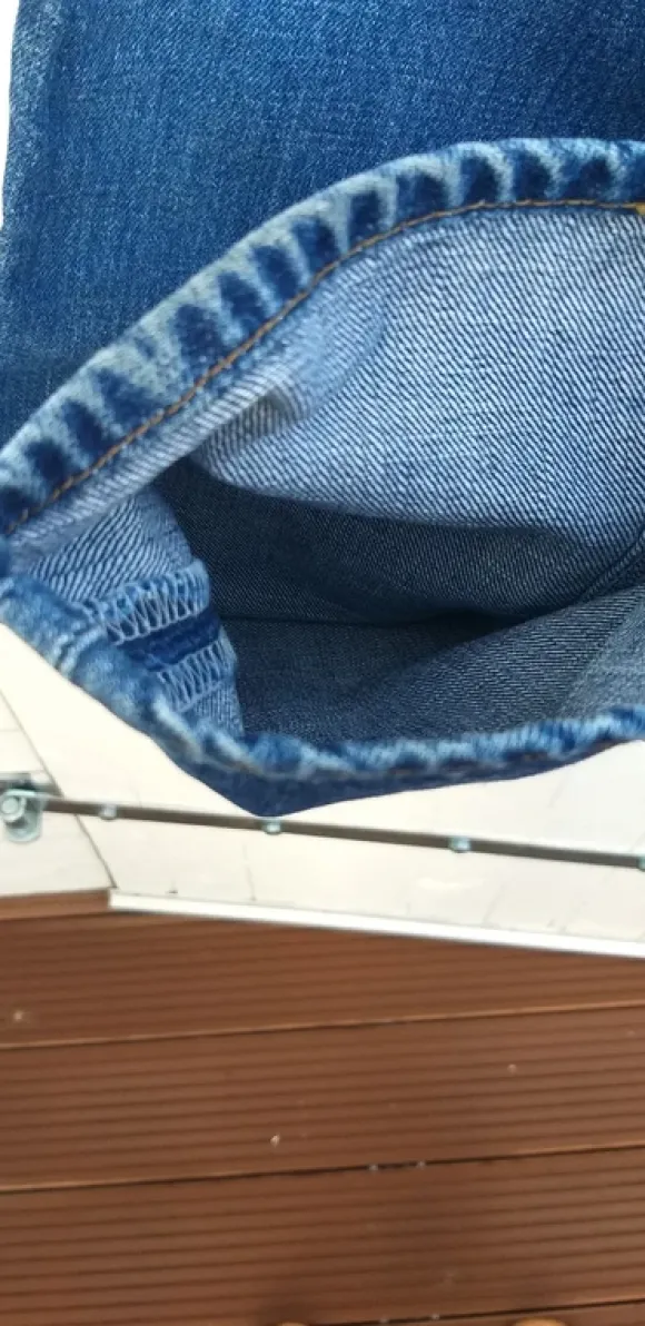 Levis,501,W29/L30,must have