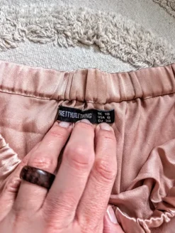 Locker Spitzen Satin Shorts M/38 pastellrosa locker 🩷