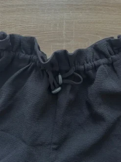 Lockere Shorts von Pull&Bear - Größe M