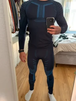 Long sleeve + Passende Hose
