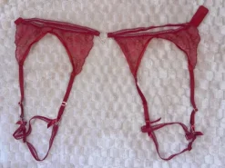 Lounge Strapse rot