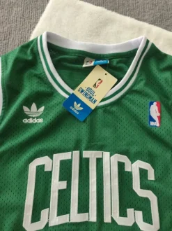 Maillot nba celtics larry bird 33 vert sans manches taille l