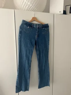 Mango Jeans