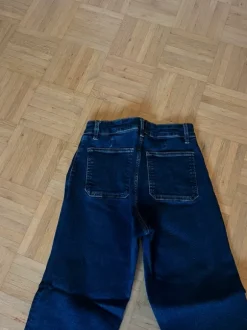 mango jeans