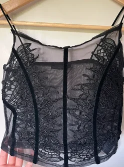 Mesh top Engels top goth gothic y2k