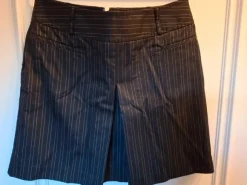 MEXX Anzug Rock kurz Gr. 38 schwarz Nadelstreifen
