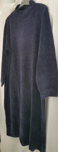 Midi Dress Small Stand-Up Collar Long Sleeves Super Soft Chenille 50-52 (4143)