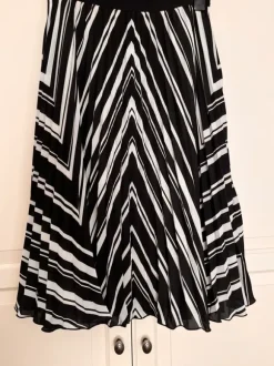 Midirock, schwarz weiß, H&M, Gr. 42