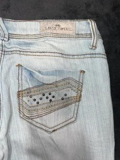 Miss Me Style Jeans Hellblau – Studded Flared | Y2K | Pasha Style | Low Waist