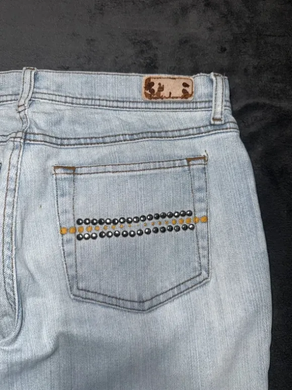 Miss Me Style Jeans Hellblau – Studded Flared | Y2K | Pasha Style | Low Waist