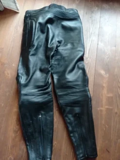Modeka Motorradhose Leder Gr. 52 Neuwertig