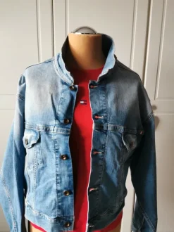 Modische Jeansjacke Herren Gr. M, Top!