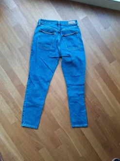 Mom Fit Jeans