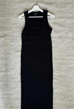 Monki enganliegendes bodycon maxikleid ripped stoff