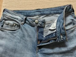 Mustang Jeans Straight Julia 30/30