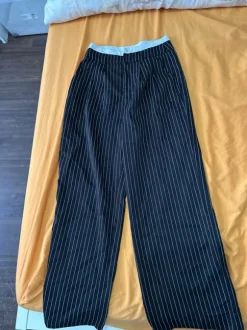 Nadelstreifen Hose