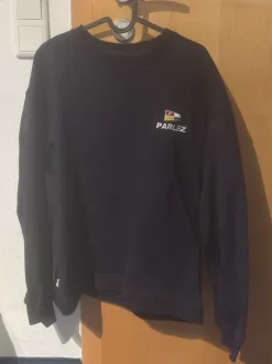 Navy Blauer Sweater von Parlez